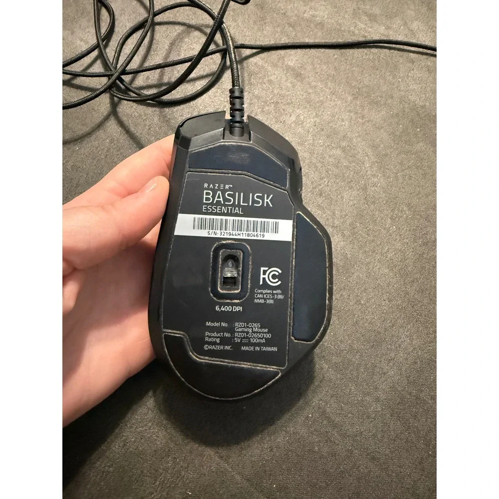 Razer Basilisk Essential Wired Gaming Mouse‎ 6400 DPI Black RZ01-0265